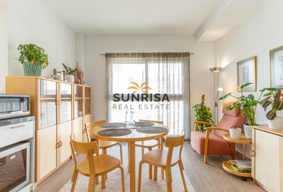 Appartement · Herverkoop - Torrevieja · Nueva Torrevieja · Alicante · Spanje