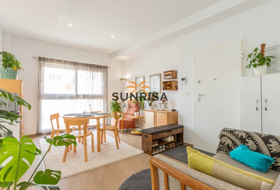 Appartement · Herverkoop - Torrevieja · Nueva Torrevieja · Alicante · Spanje