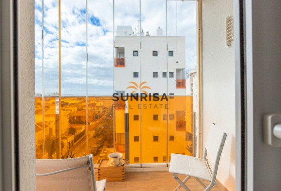 Appartement · Herverkoop - Torrevieja · Nueva Torrevieja · Alicante · Spanje