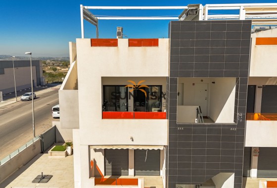 Bungalow · Resale - Los Altos · Alicante · Spain