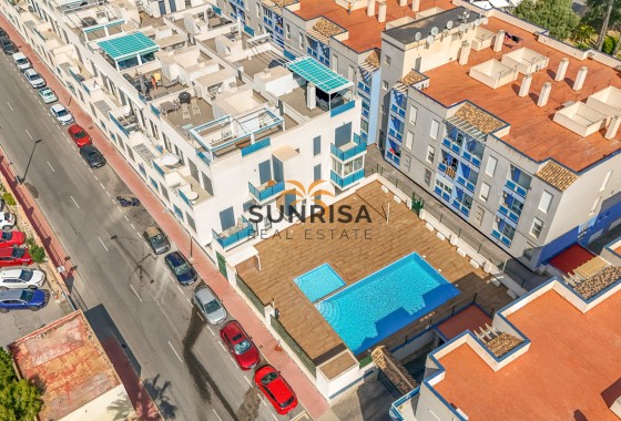 Apartamento · Reventa - Torrevieja · Alicante · España