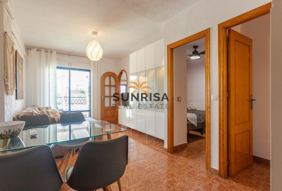 Apartamento · Reventa - Torrevieja · Alicante · España