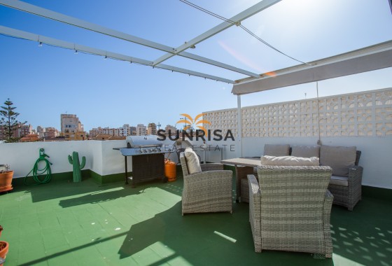 Apartamento · Reventa - Torrevieja · Alicante · España