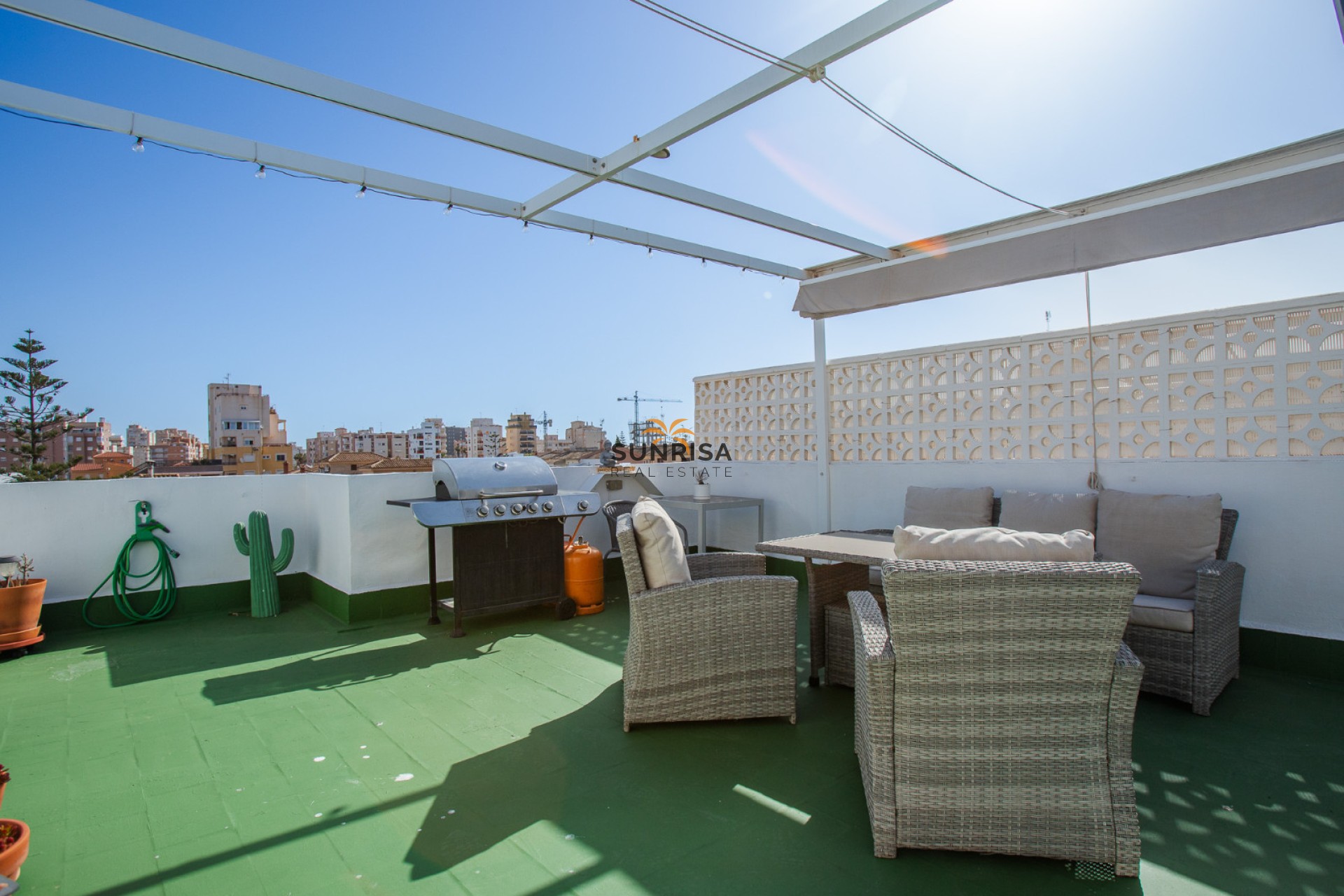 Resale - Apartment - Torrevieja