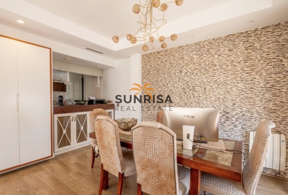 Villa · Revente - San Fulgencio · Alicante · Espagne