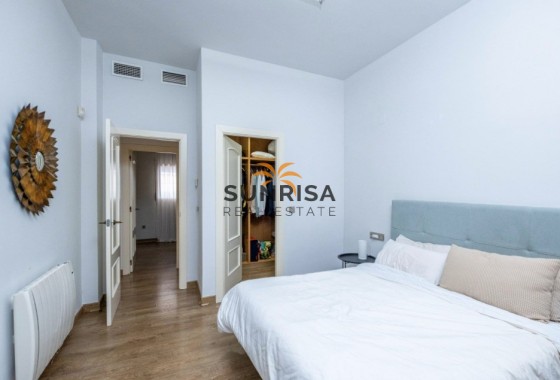 Villa · Revente - San Fulgencio · Alicante · Espagne