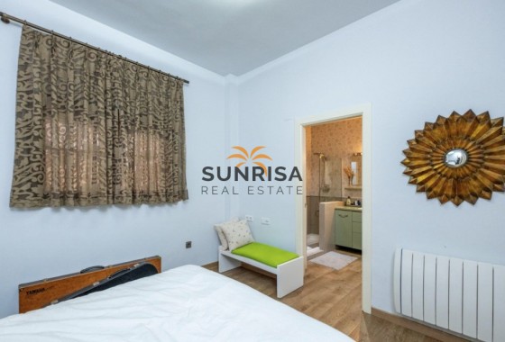Villa · Revente - San Fulgencio · Alicante · Espagne