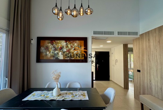 Villa · Herverkoop - Algorfa · La Finca Golf Resort · Alicante · Spanje