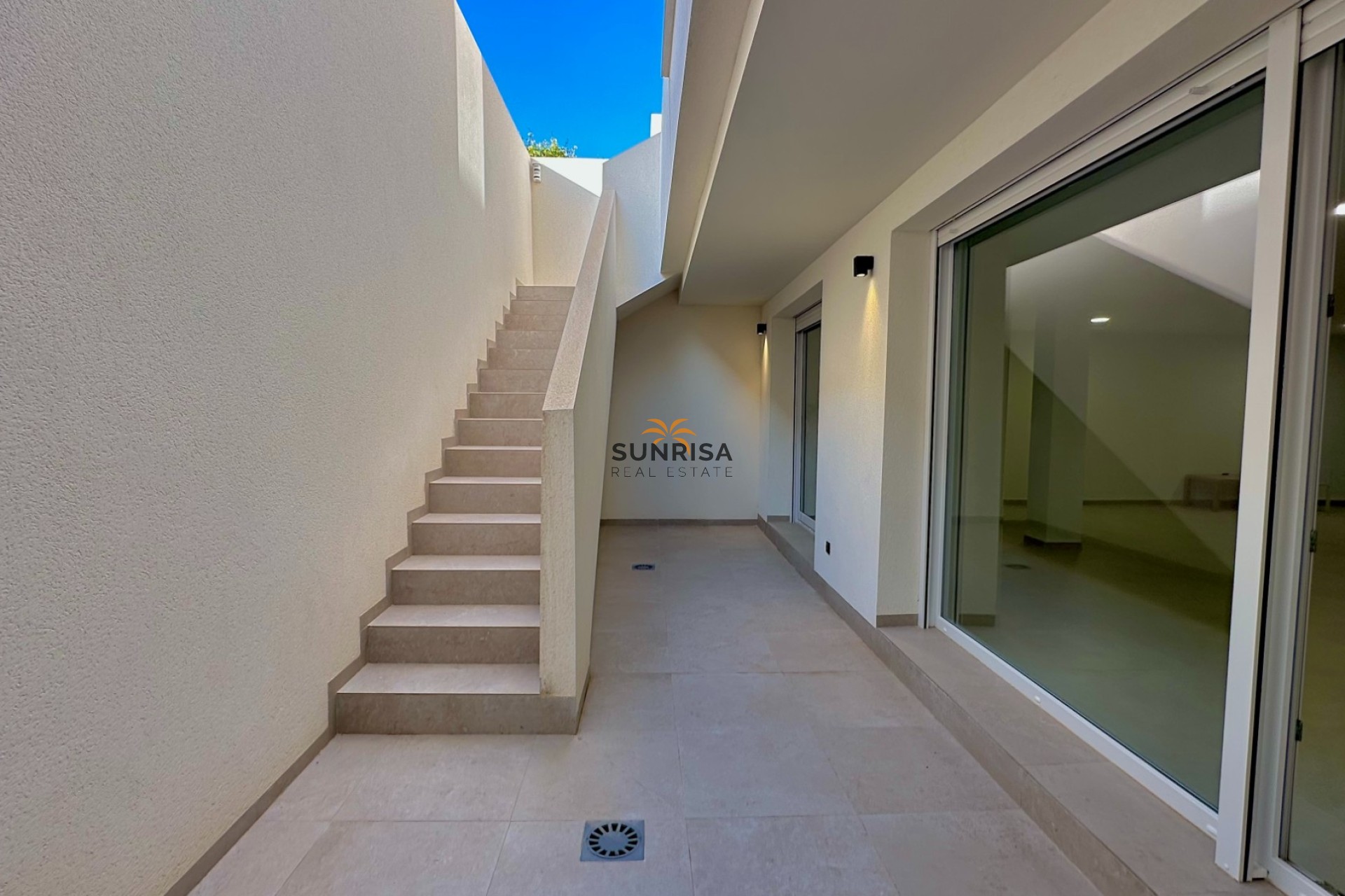 Herverkoop - Villa - Algorfa