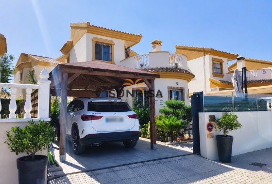 Villa · Revente - Guardamar del Segura · Alicante · Espagne