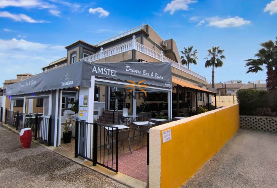 Locaux commerciaux · Revente - Villamartin · Alicante · Espagne