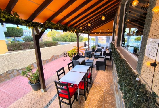 Locaux commerciaux · Revente - Villamartin · Alicante · Espagne