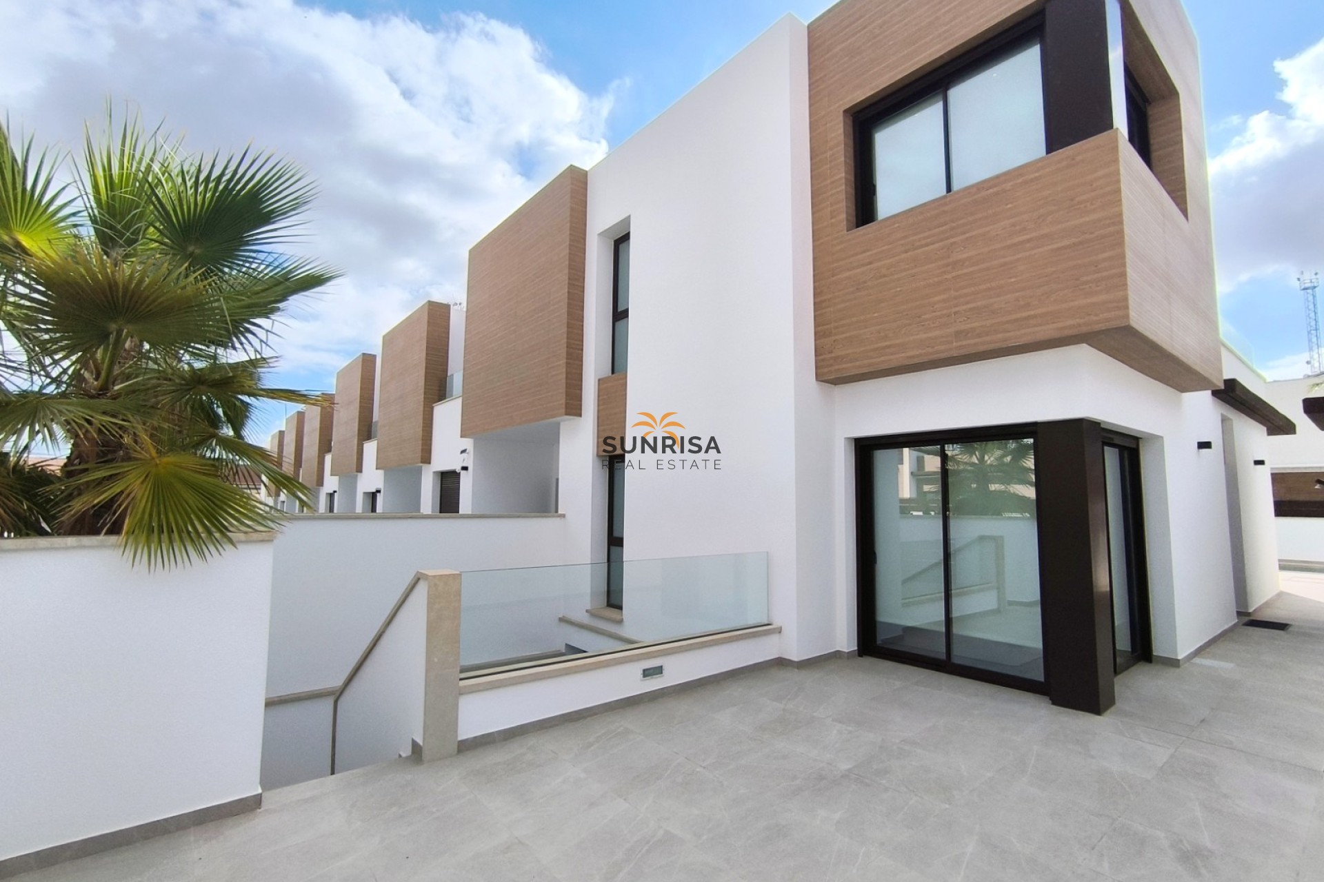 Reventa - Pareado - Algorfa