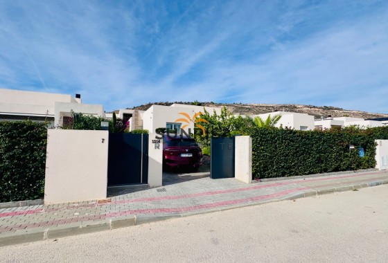 Villa · Revente - Algorfa · Alicante · Espagne