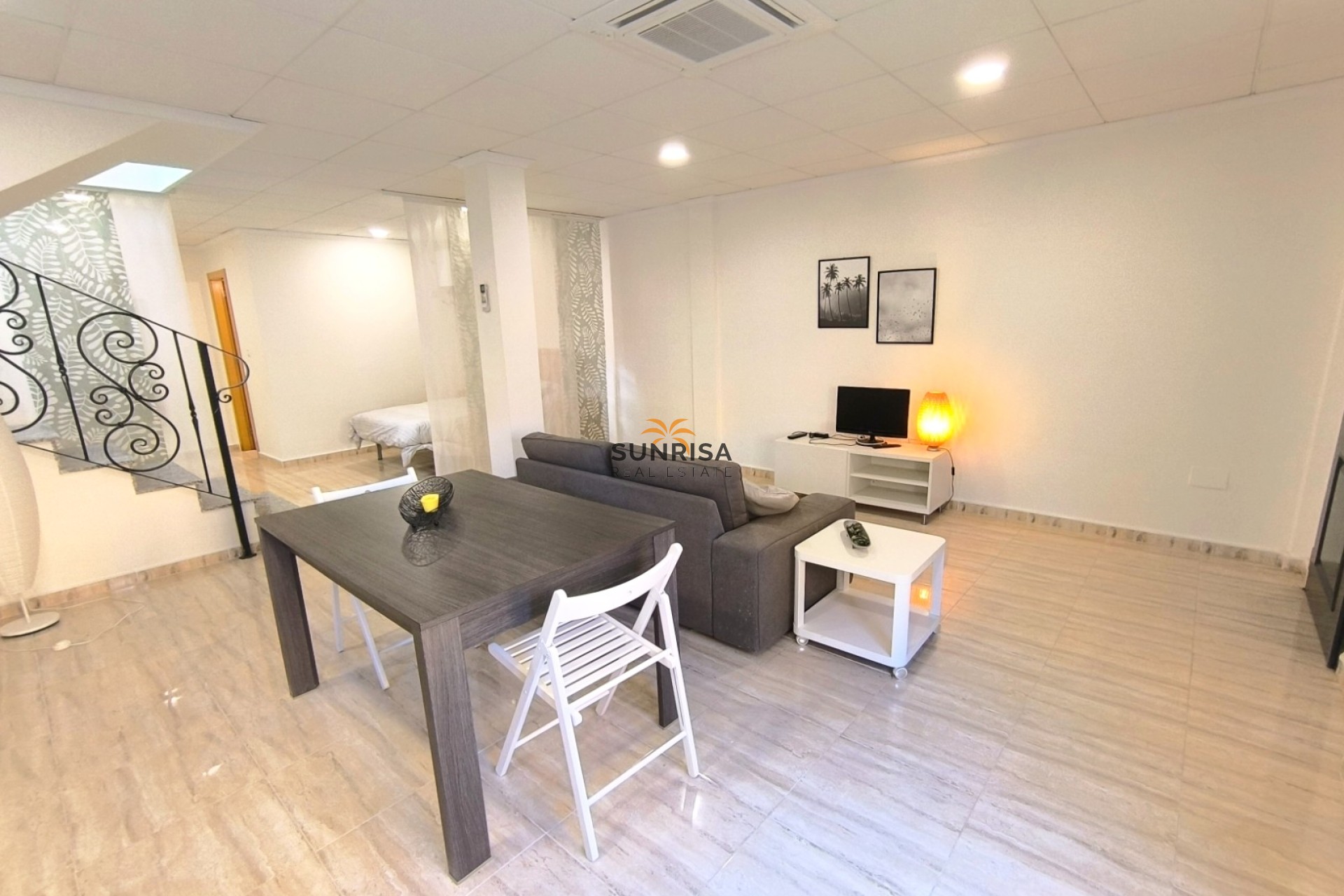 Resale - Semi-detached house - Ciudad Quesada