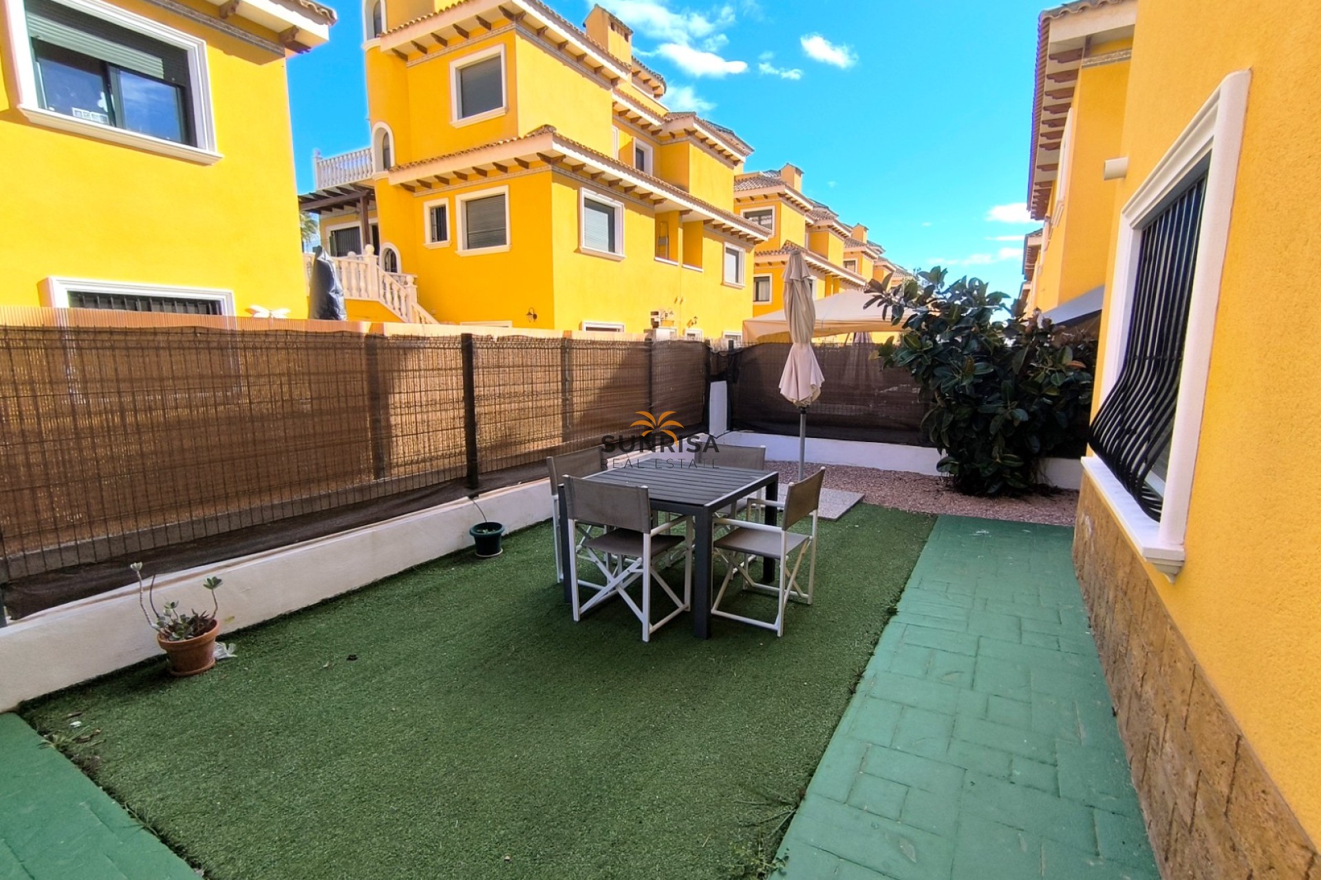 Resale - Semi-detached house - Ciudad Quesada