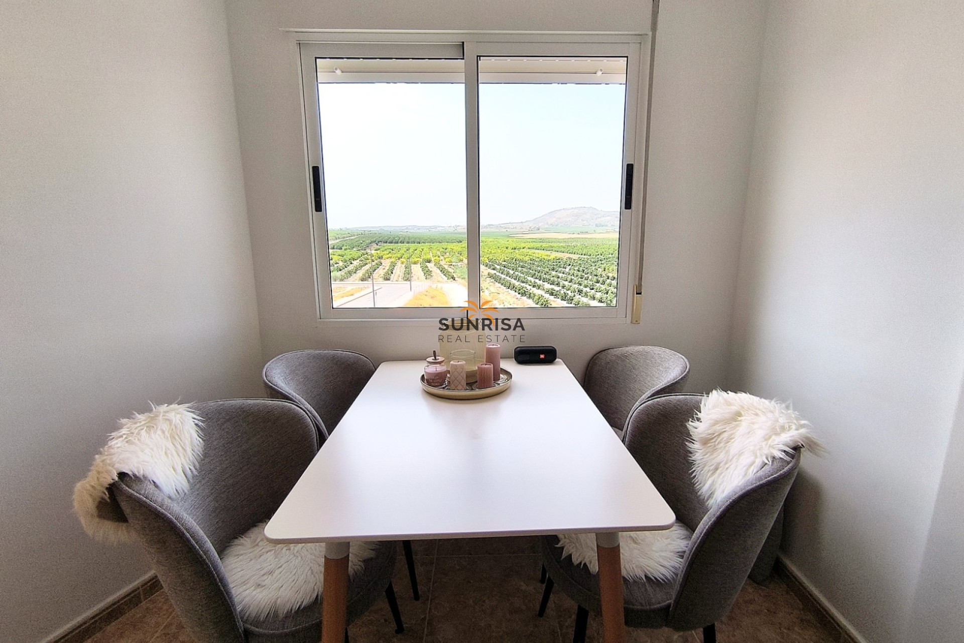 Resale - Apartment - Algorfa