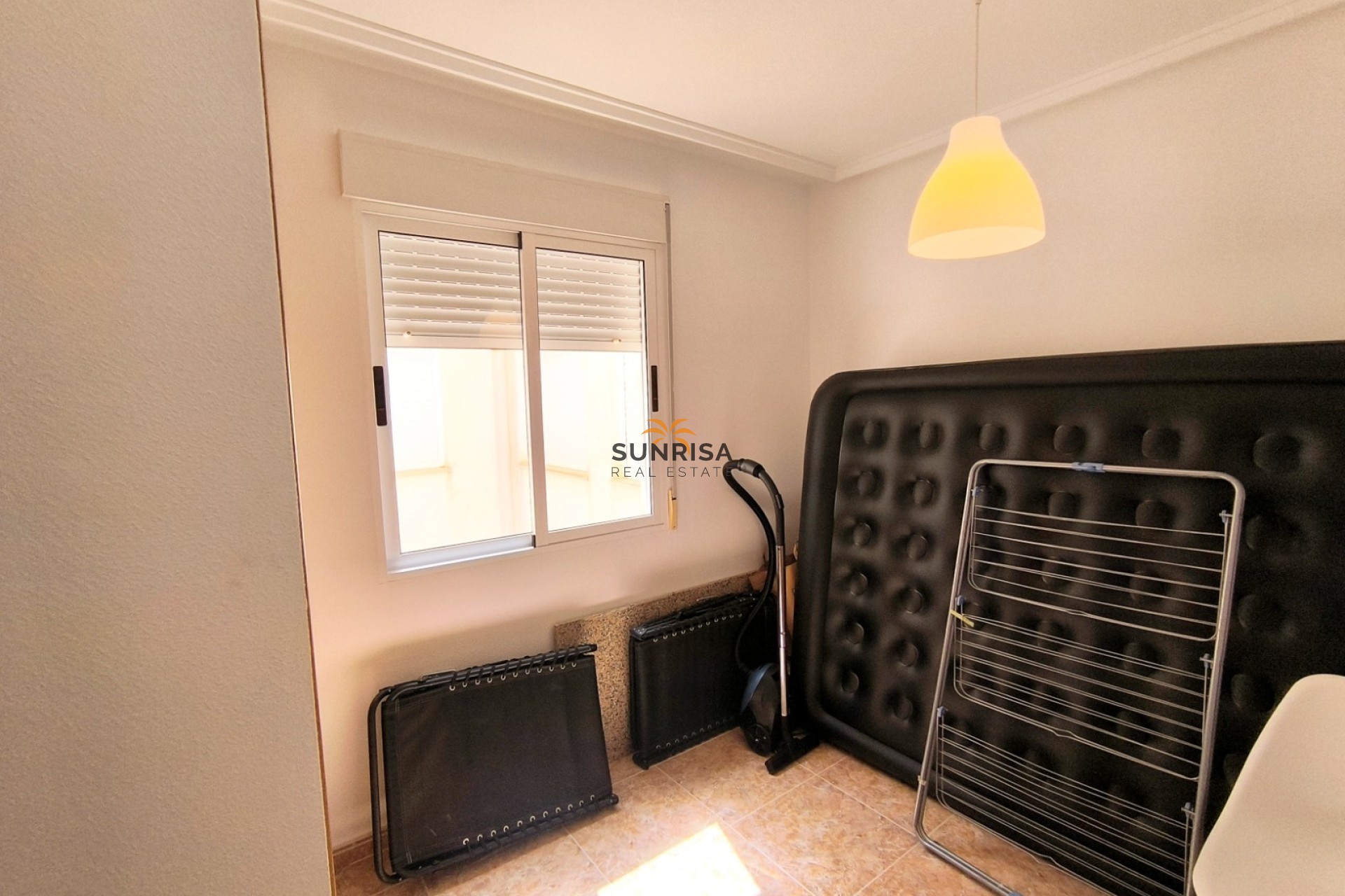 Resale - Apartment - Algorfa