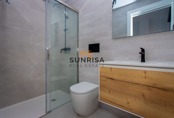 Apartamento · Reventa - Torrevieja · Alicante · España
