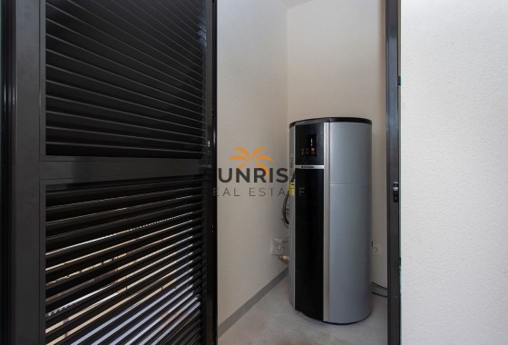 Apartamento · Reventa - Torrevieja · Alicante · España