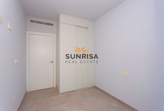 Apartamento · Reventa - Torrevieja · Alicante · España