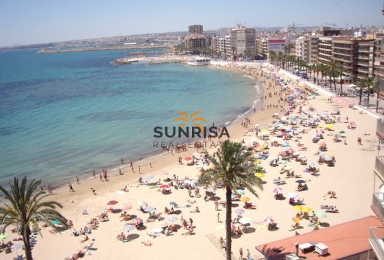 Apartamento · Reventa - Torrevieja · Alicante · España