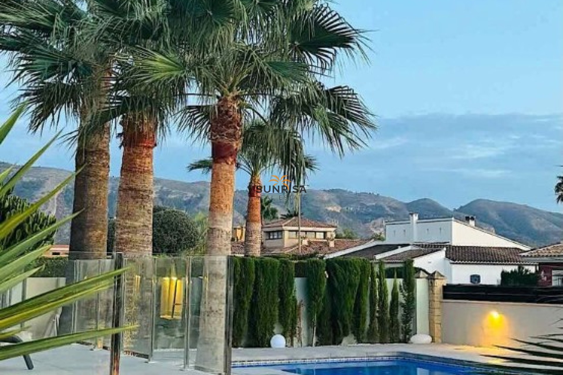 Herverkoop - Villa - Alfaz del Pi