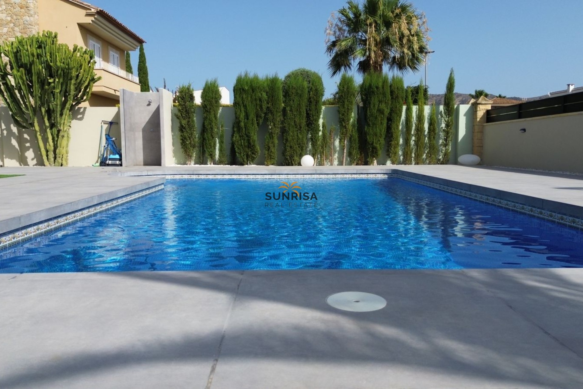 Herverkoop - Villa - Alfaz del Pi