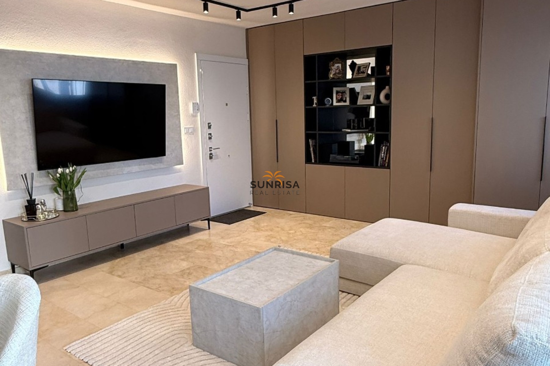Herverkoop - Penthouse - Las Ramblas