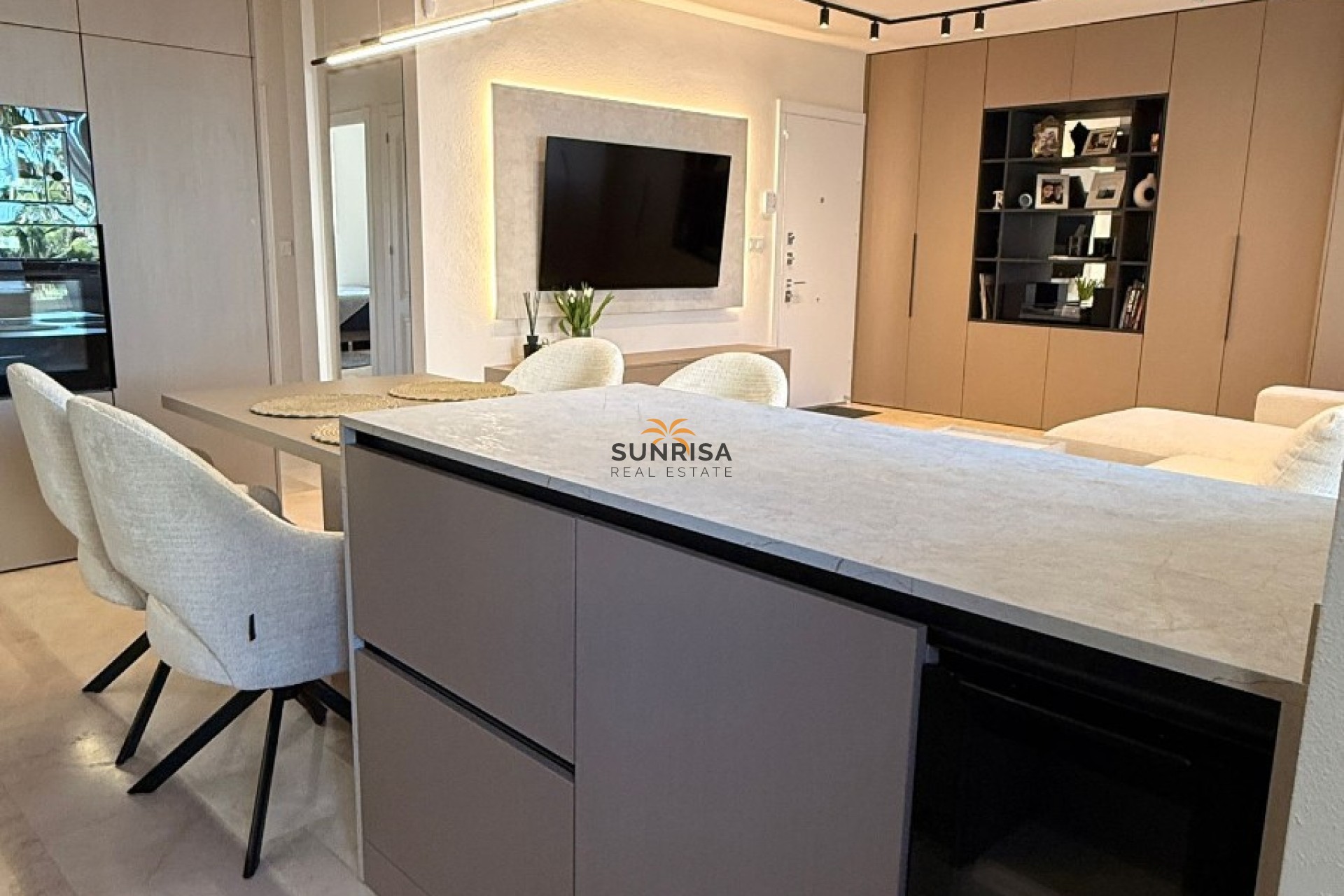 Herverkoop - Penthouse - Las Ramblas