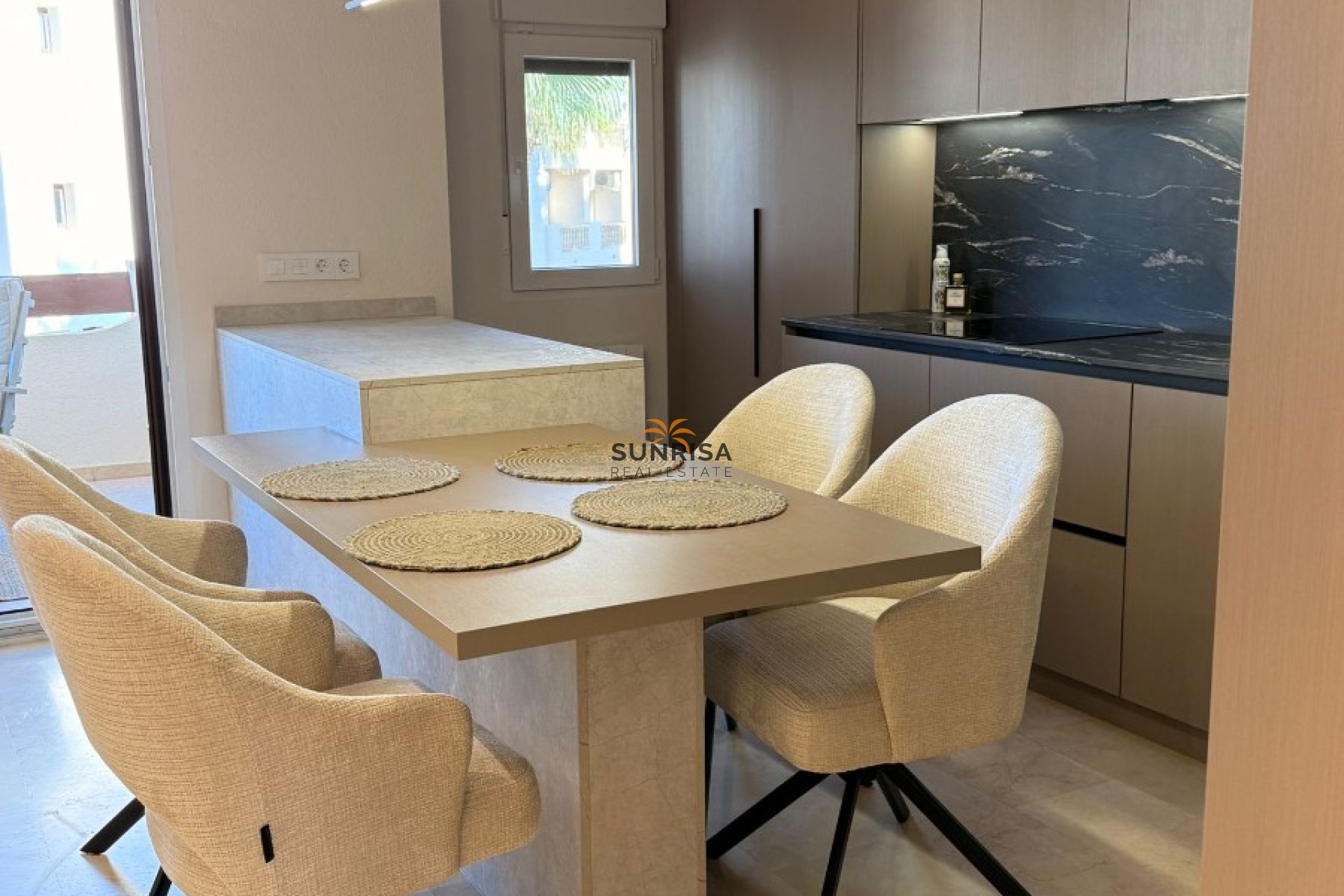 Herverkoop - Penthouse - Las Ramblas