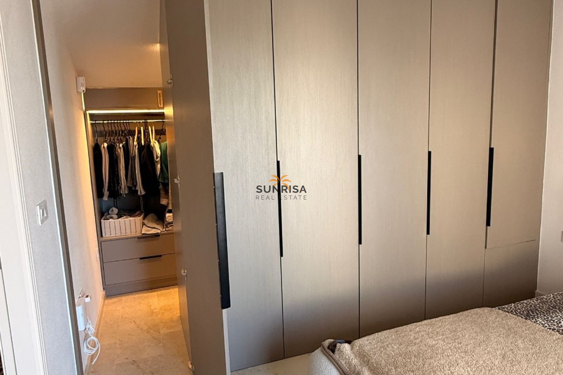 Herverkoop - Penthouse - Las Ramblas