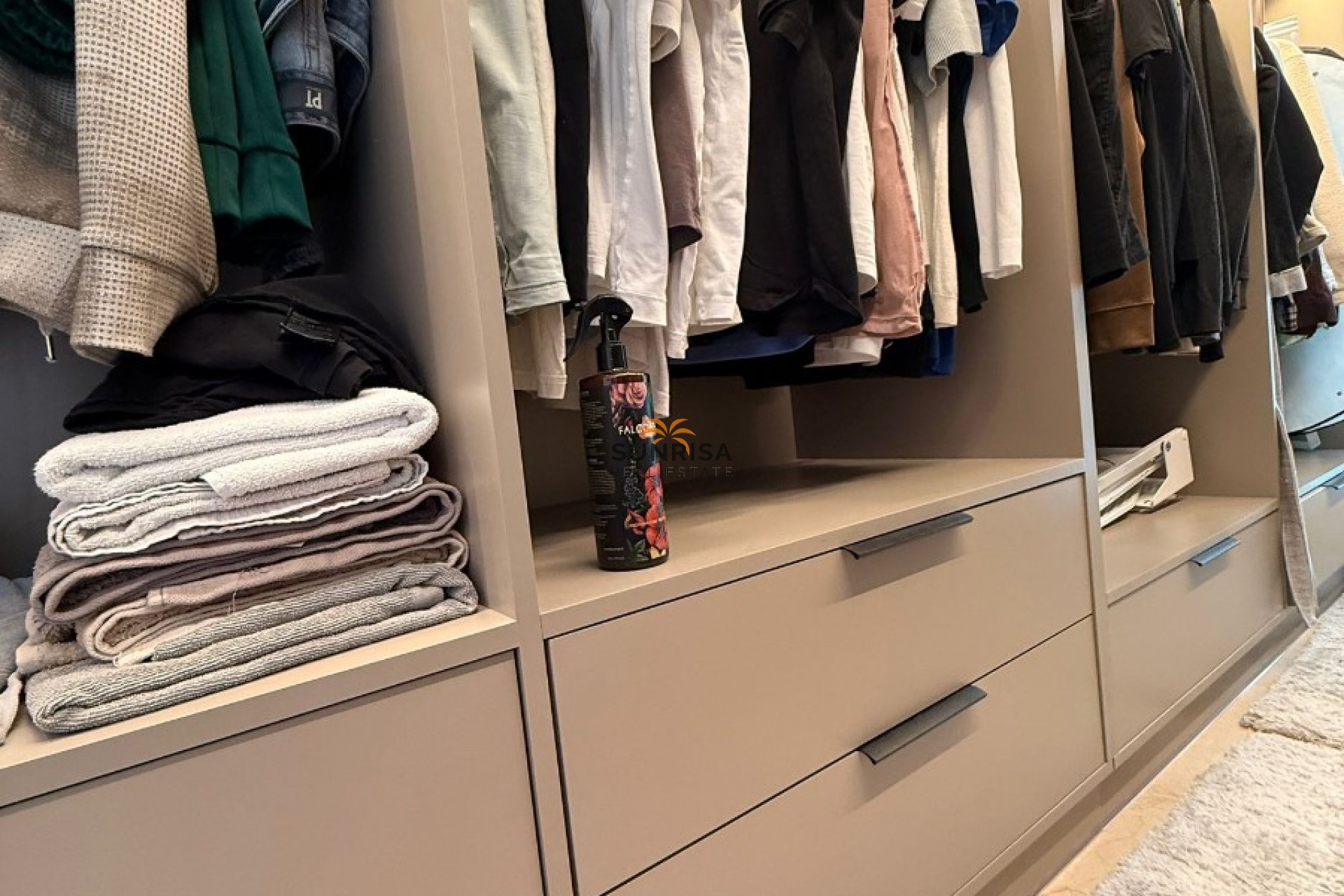 Herverkoop - Penthouse - Las Ramblas