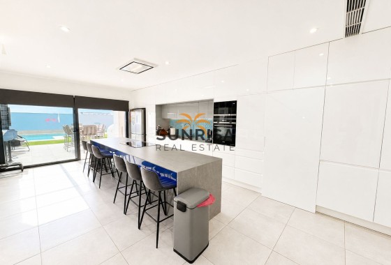 Villa · Revente - Benijofar · Alicante · Espagne