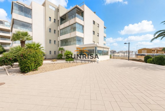 Apartamento · Reventa - Orihuela Costa · Los Dolses · Alicante · España