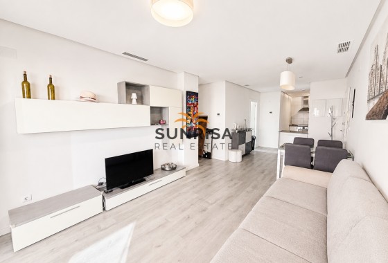 Apartamento · Reventa - Orihuela Costa · Los Dolses · Alicante · España