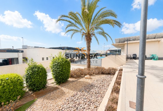 Apartamento · Reventa - Orihuela Costa · Los Dolses · Alicante · España