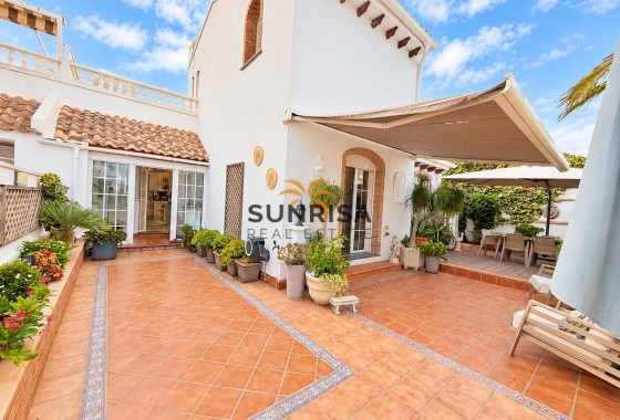 Villa · Revente - Orihuela Costa · Alicante · Espagne