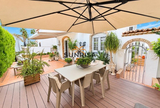 Villa · Revente - Orihuela Costa · Alicante · Espagne