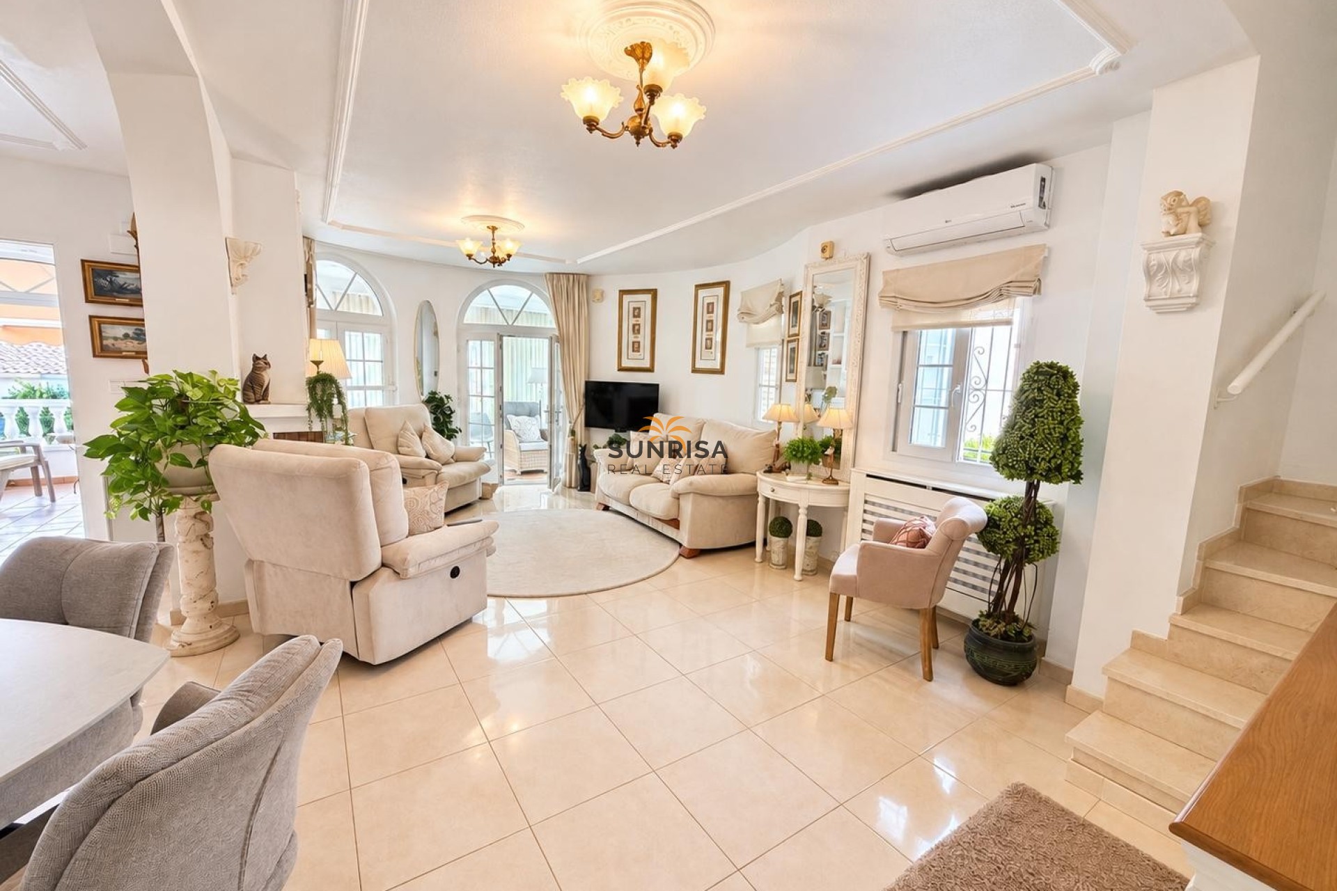 Reventa - Villa - Orihuela Costa
