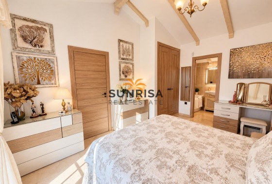 Villa · Revente - Orihuela Costa · Alicante · Espagne