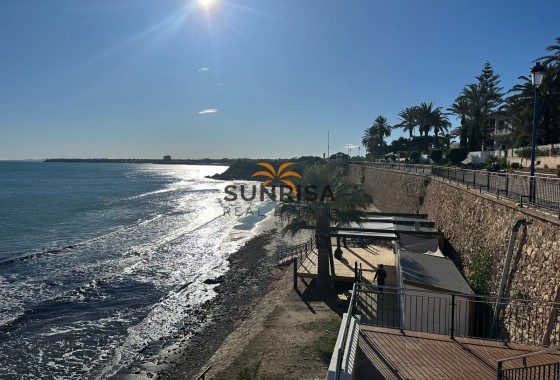 Villa · Revente - Orihuela Costa · Alicante · Espagne
