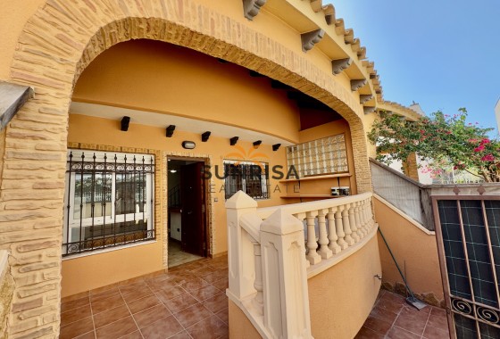 Villa · Revente - Guardamar del Segura · Alicante · Espagne