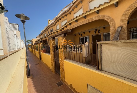 Villa · Revente - Guardamar del Segura · Alicante · Espagne