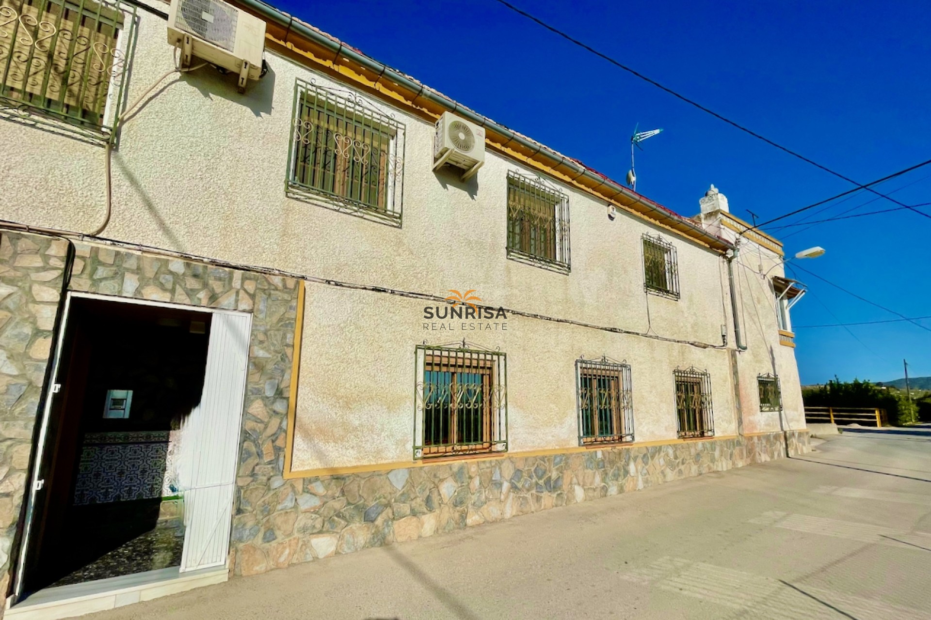 Herverkoop - Villa - Orihuela