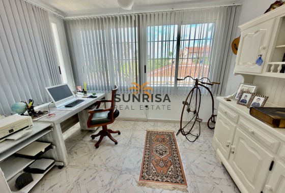 Villa · Revente - Ciudad Quesada · Alicante · Espagne