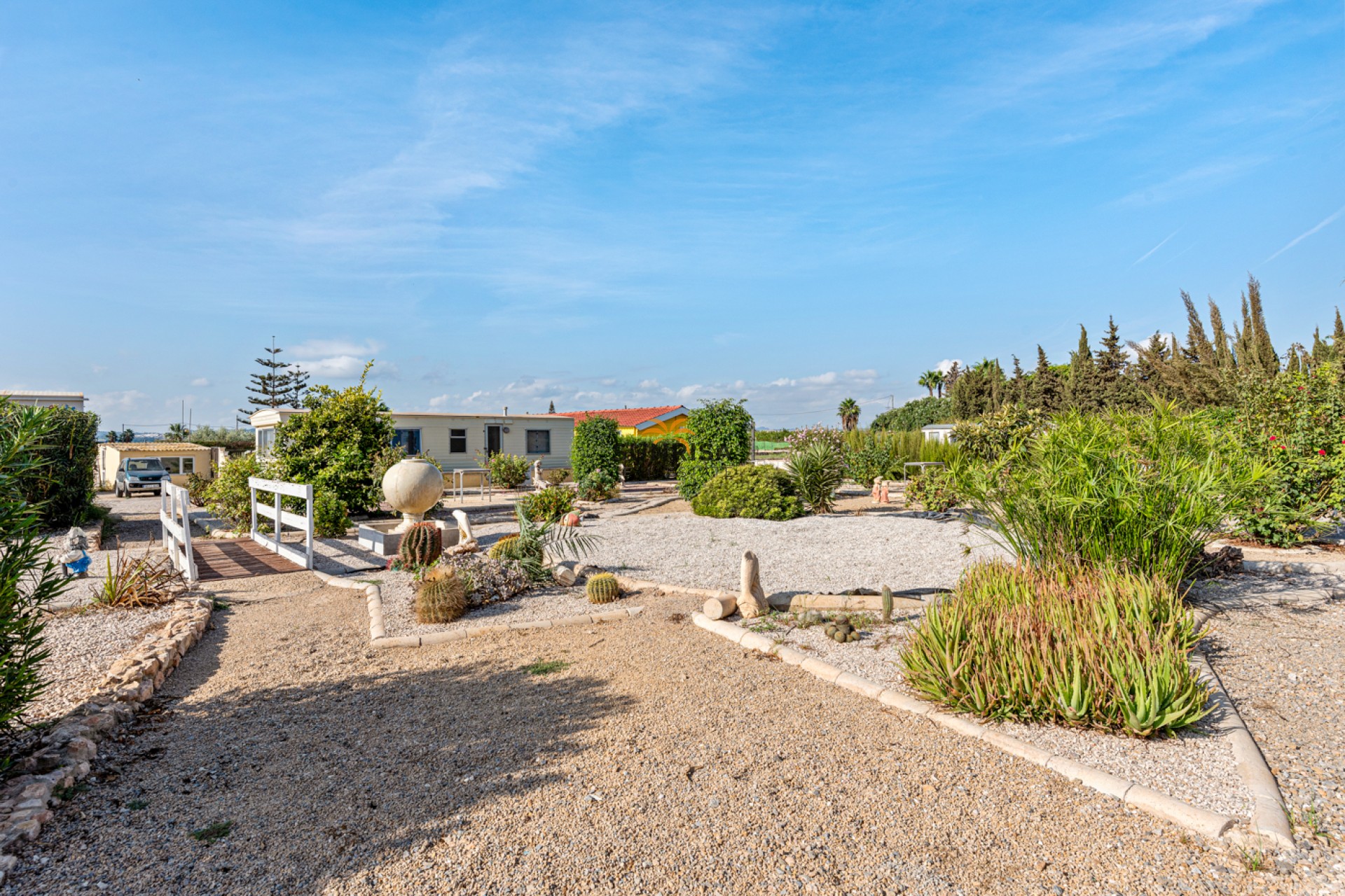 Herverkoop - Finca - Montesinos