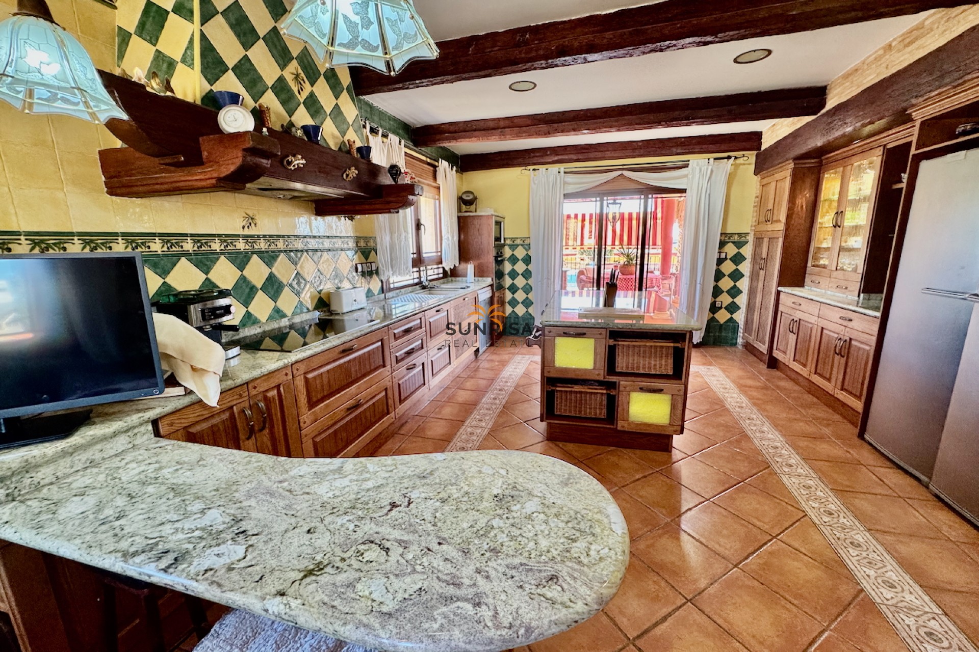 Reventa - Finca - Los Montesinos