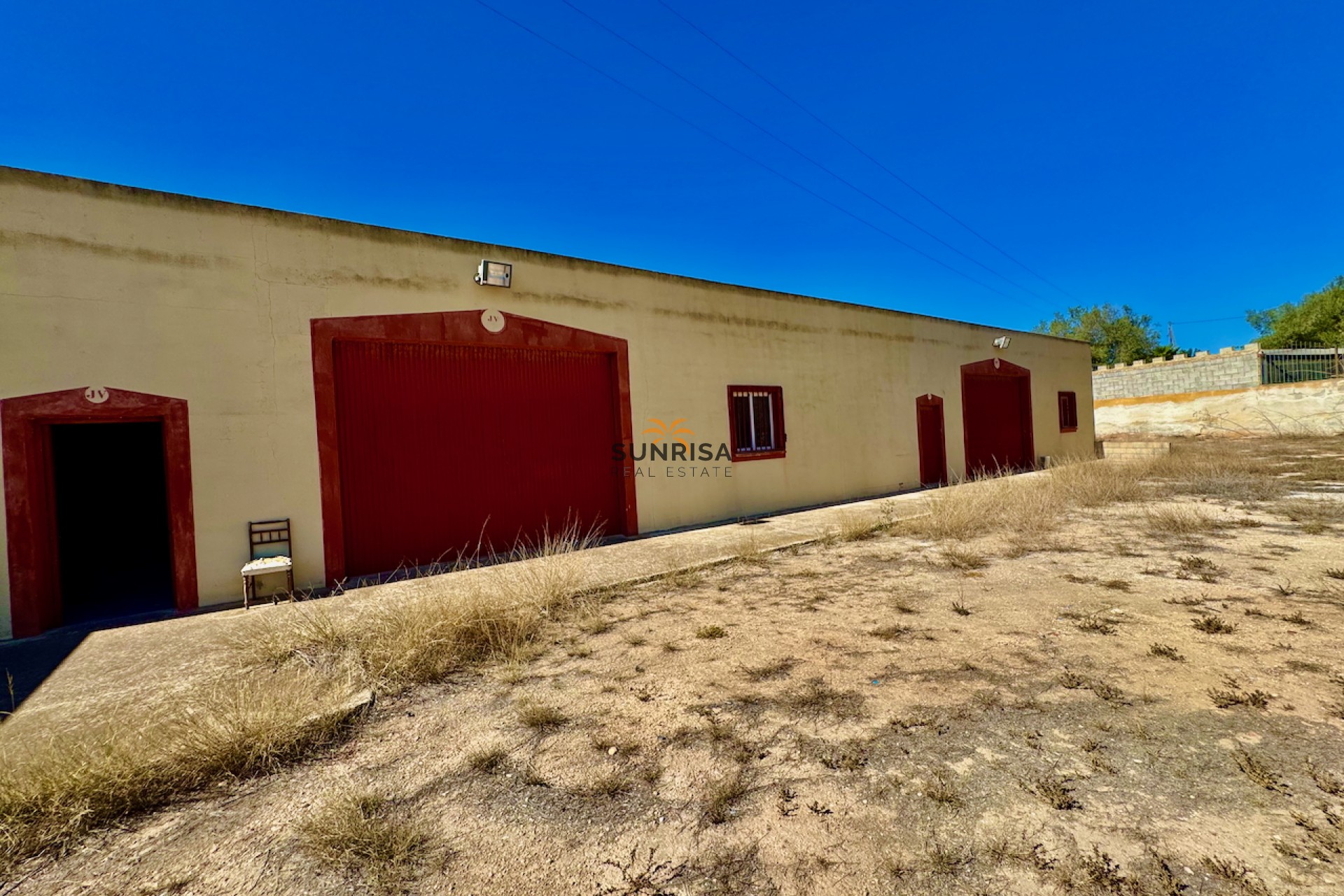 Reventa - Finca - Los Montesinos