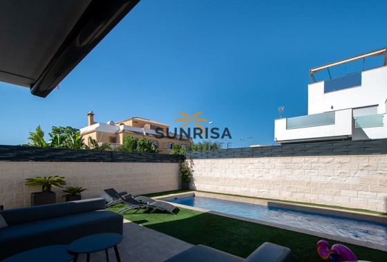 Villa · Herverkoop - Ciudad Quesada · Alicante · Spanje